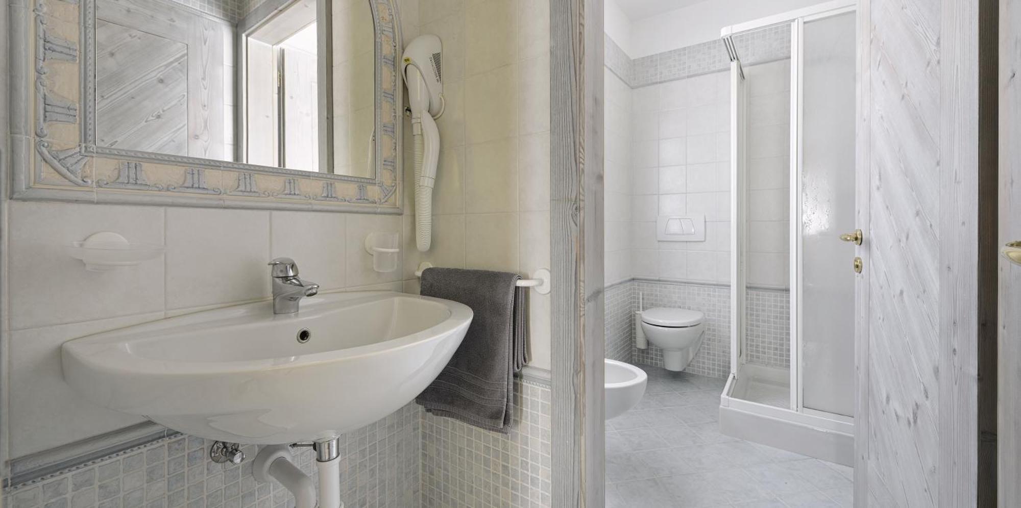 Residence Le Cascate 리비뇨 외부 사진