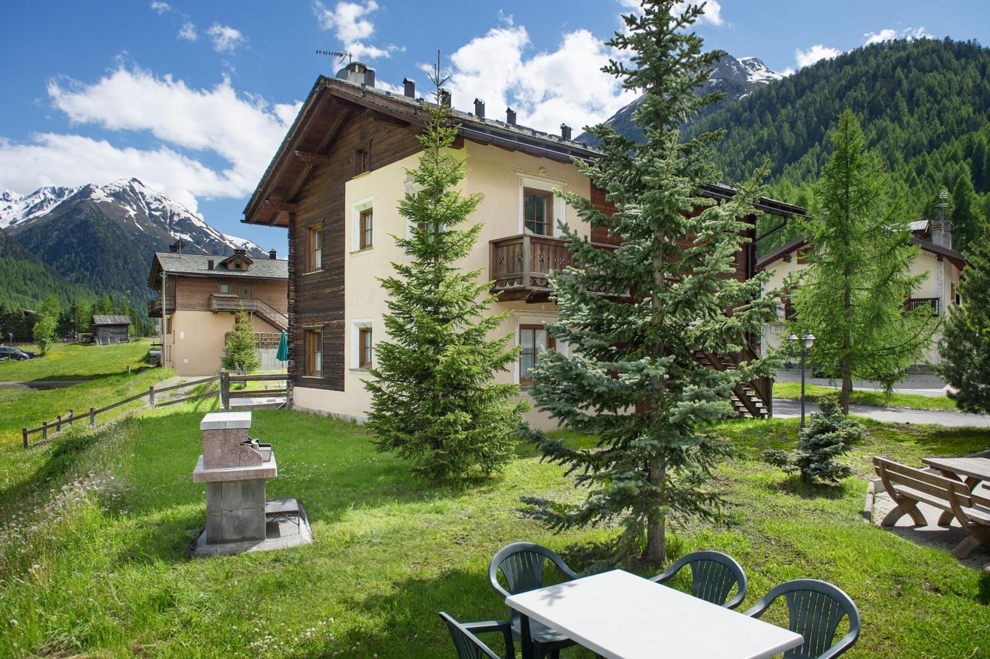 Residence Le Cascate 리비뇨 외부 사진