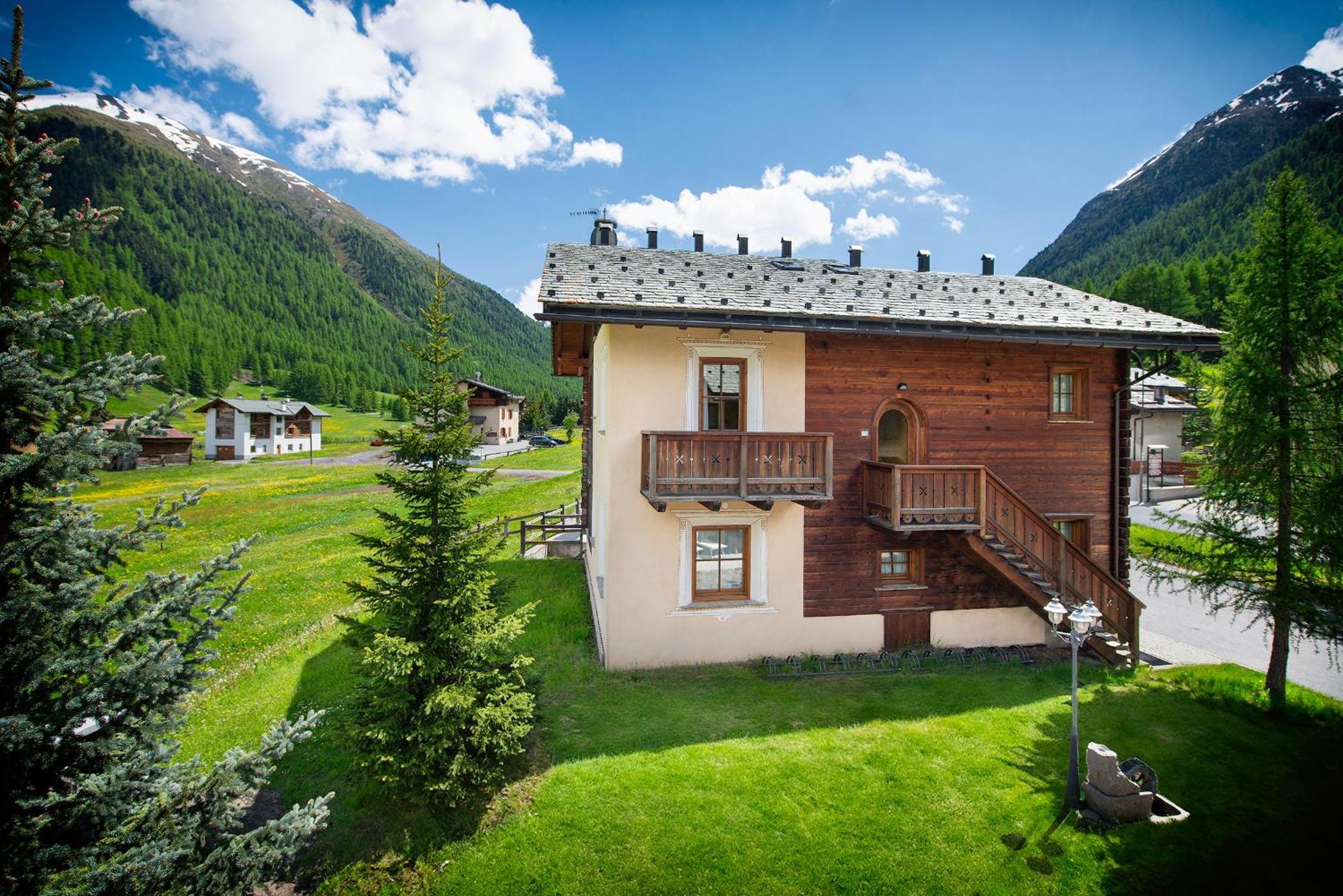 Residence Le Cascate 리비뇨 외부 사진